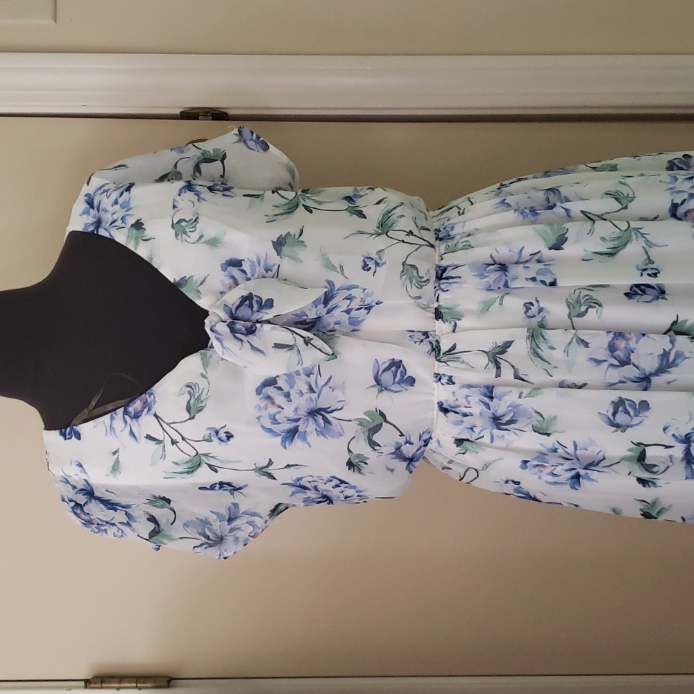 Beautiful floral long dress with front tie